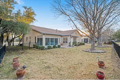 112 Lone Star Drive, Georgetown, TX 78633 - Photo 27