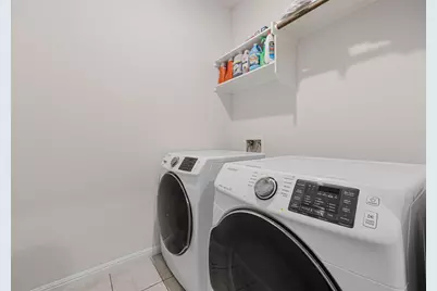 11813 Sandy Lodge Court, Manor, TX 78653 - Photo 17