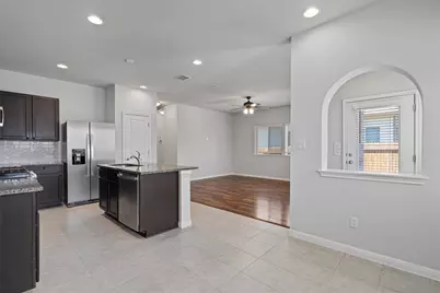 256 Pelican Bay Circle, Kyle, TX 78640 - Photo 9