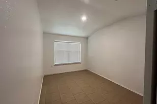 12708 La Paz Ln, Del Valle, TX 78617 - Photo 19