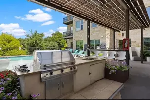 1900 Barton Springs Rd, Austin, TX 78704 - Photo 29