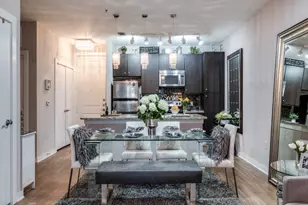 1900 Barton Springs Rd, Austin, TX 78704 - Photo 9