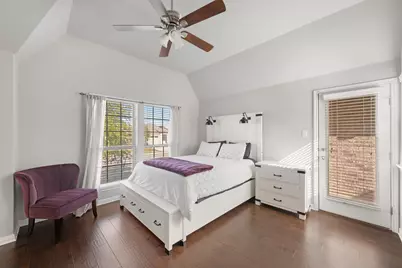 105 W Highfield Street, Hutto, TX 78634 - Photo 25