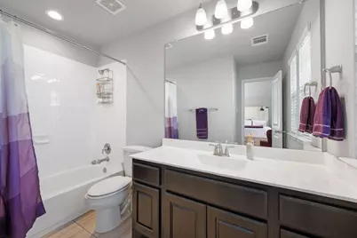 105 W Highfield Street, Hutto, TX 78634 - Photo 17