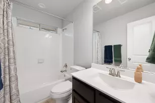 105 W Highfield St, Hutto, TX 78634 - Photo 17