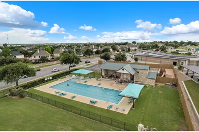 105 W Highfield Street, Hutto, TX 78634 - Photo 25