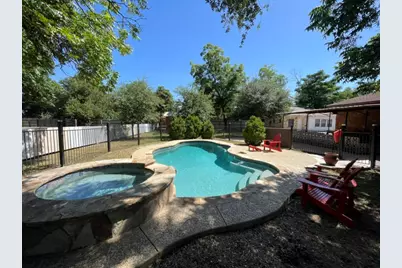 1506 E 2nd Street, Austin, TX 78702 - Photo 9