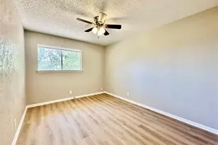 12310 Willow Wild Dr, Austin, TX 78758 - Photo 19
