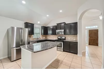 2416 Lynx Court, Pflugerville, TX 78660 - Photo 5