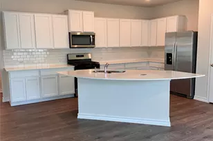 204 Steele Harbor St, Cibolo, TX 78108 - Photo 17