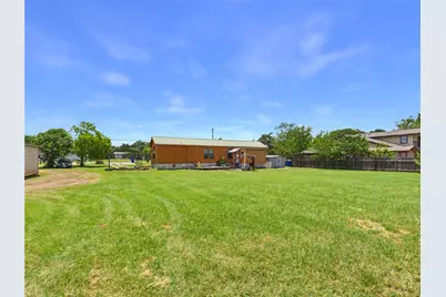 202 N Mustang Avenue, Cedar Park, TX 78613 - Photo 27