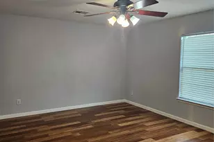 13400 Coomes Dr, Del Valle, TX 78617 - Photo 25