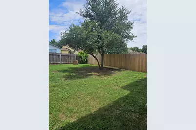 13400 Coomes Drive, Del Valle, TX 78617 - Photo 33
