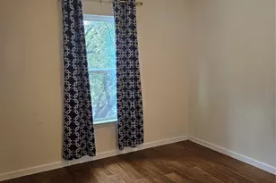 13400 Coomes Dr, Del Valle, TX 78617 - Photo 17