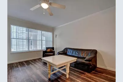 501 W 26th Street #109, Austin, TX 78705 - Photo 3