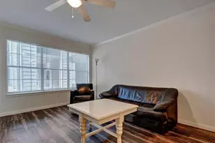 501 W 26th St, Austin, TX 78705 - Photo 3
