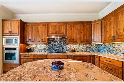 1231 Lake Shore Drive, Spicewood, TX 78669 - Photo 13