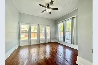 908 W Hopkins Street, San Marcos, TX 78666 - Photo 3