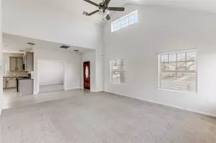 200 Oldbridge Dr, Hutto, TX 78634 - Photo 7