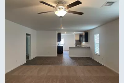 133 Fairfax Lane, Jarrell, TX 76537 - Photo 5