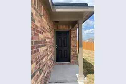 133 Fairfax Lane, Jarrell, TX 76537 - Photo 3