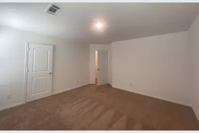 133 Fairfax Lane, Jarrell, TX 76537 - Photo 13