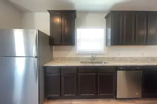 133 Fairfax Ln, Jarrell, TX 76537 - Photo 9