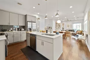 1100 Saucedo St, Austin, TX 78721 - Photo 7