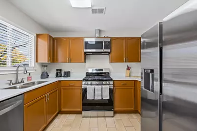 5006 Acorn Grove Court, Austin, TX 78744 - Photo 11