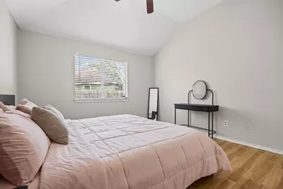 5006 Acorn Grove Court, Austin, TX 78744 - Photo 15