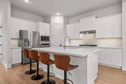 8806 Bestride Bend, Austin, TX 78744 - Photo 3