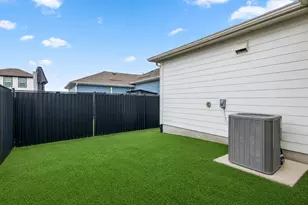 8806 Bestride Bend, Austin, TX 78744 - Photo 23