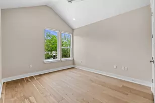 1409 Alegria Rd, Austin, TX 78757 - Photo 27