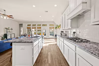 1136 Stetson Hat Trail, Georgetown, TX 78628 - Photo 7