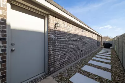 1136 Stetson Hat Trail, Georgetown, TX 78628 - Photo 31