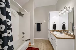5318 Hickory Dr, Austin, TX 78744 - Photo 17