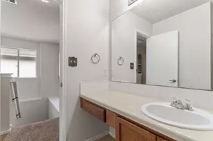 4523 Felicity Ln, Austin, TX 78725 - Photo 33