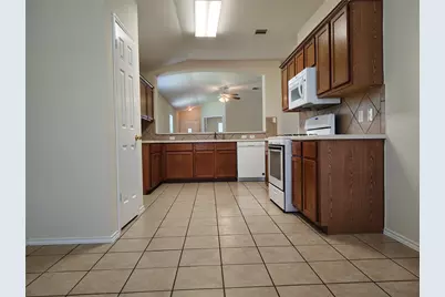 100 Steven Street, Hutto, TX 78634 - Photo 11