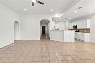 21008 Hallbrook Ln, Pflugerville, TX 78660 - Photo 9