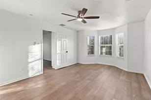 21008 Hallbrook Ln, Pflugerville, TX 78660 - Photo 17