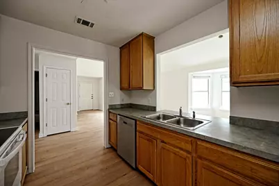 108 N Mockingbird Circle, Cedar Creek, TX 78612 - Photo 7