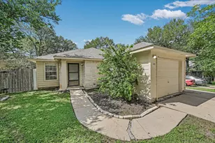 108 N Mockingbird Cir, Cedar Creek, TX 78612 - Photo 1