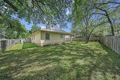 108 N Mockingbird Circle, Cedar Creek, TX 78612 - Photo 23