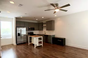 3007 E 12th St, Austin, TX 78702 - Photo 5