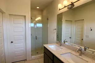 3007 E 12th St, Austin, TX 78702 - Photo 11