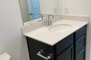 401 Stinchcomb Rd, Hutto, TX 78634 - Photo 11