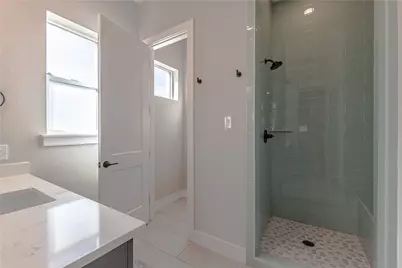 105 Taylor Creek Way, Liberty Hill, TX 78642 - Photo 31