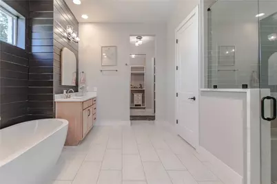 105 Taylor Creek Way, Liberty Hill, TX 78642 - Photo 23