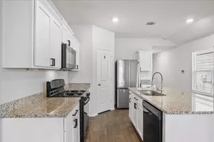 228 Skipping Stone Ln, San Marcos, TX 78666 - Photo 7