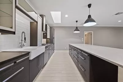 5703 Eagle Cliffs, Austin, TX 78731 - Photo 13